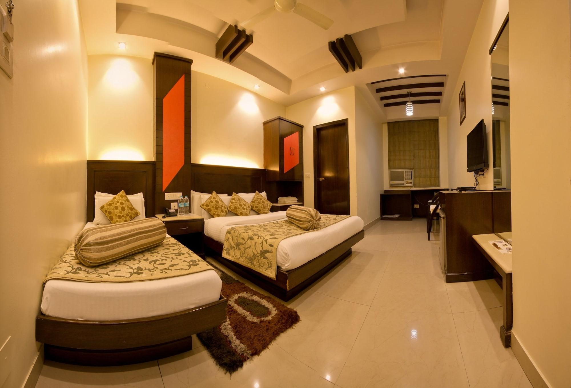Hotel Aster Inn New Delhi Exteriör bild
