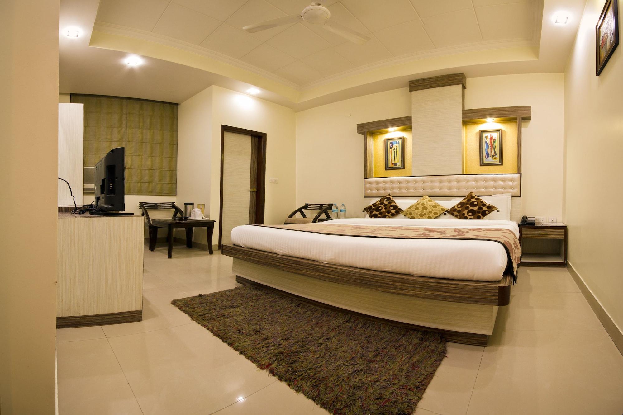 Hotel Aster Inn New Delhi Exteriör bild