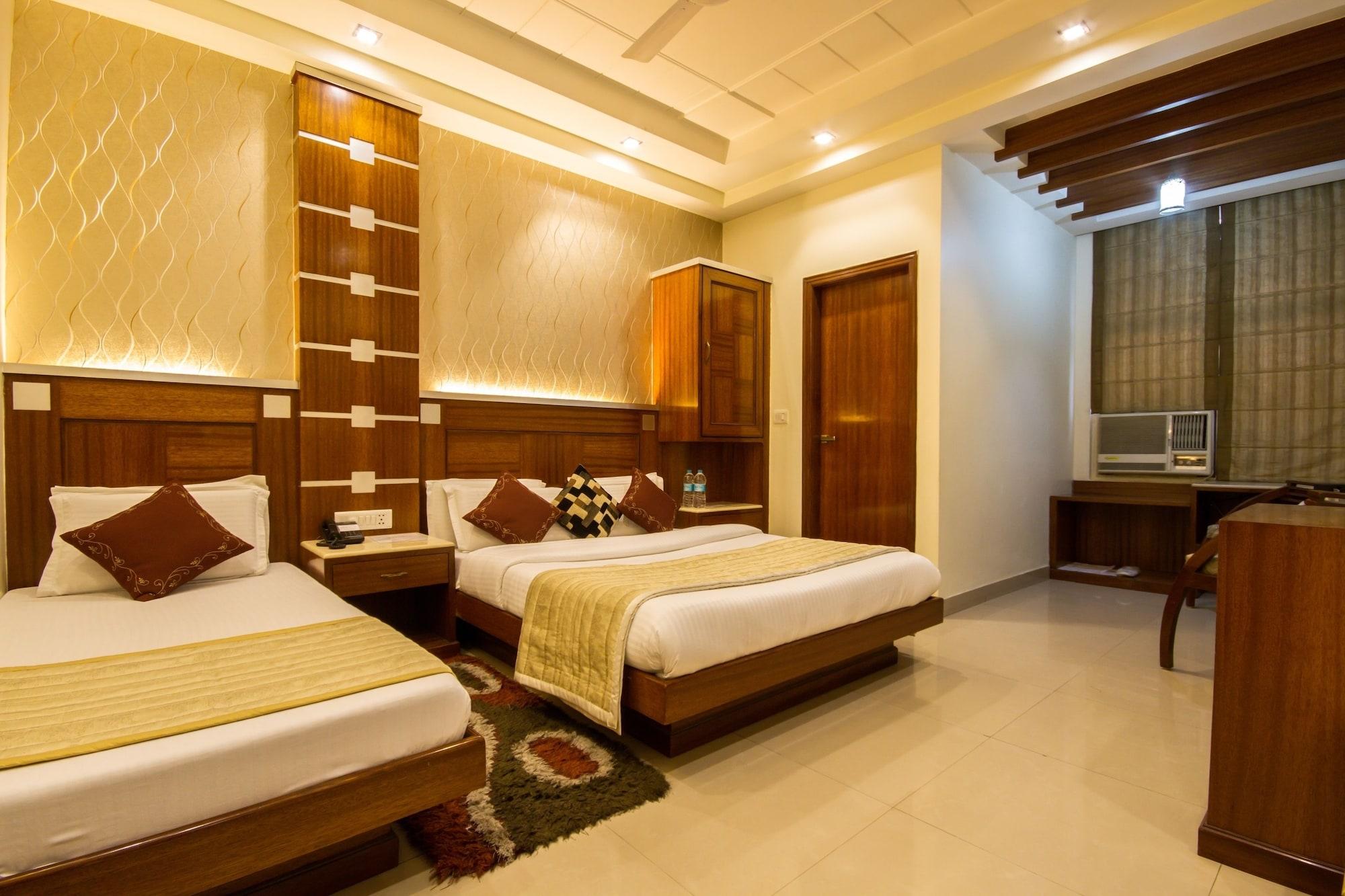 Hotel Aster Inn New Delhi Exteriör bild