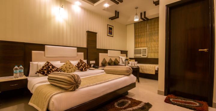Hotel Aster Inn New Delhi Exteriör bild